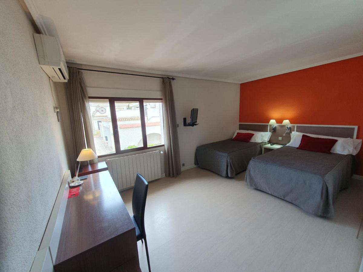 Hotel La Carreta Чива Екстер'єр фото